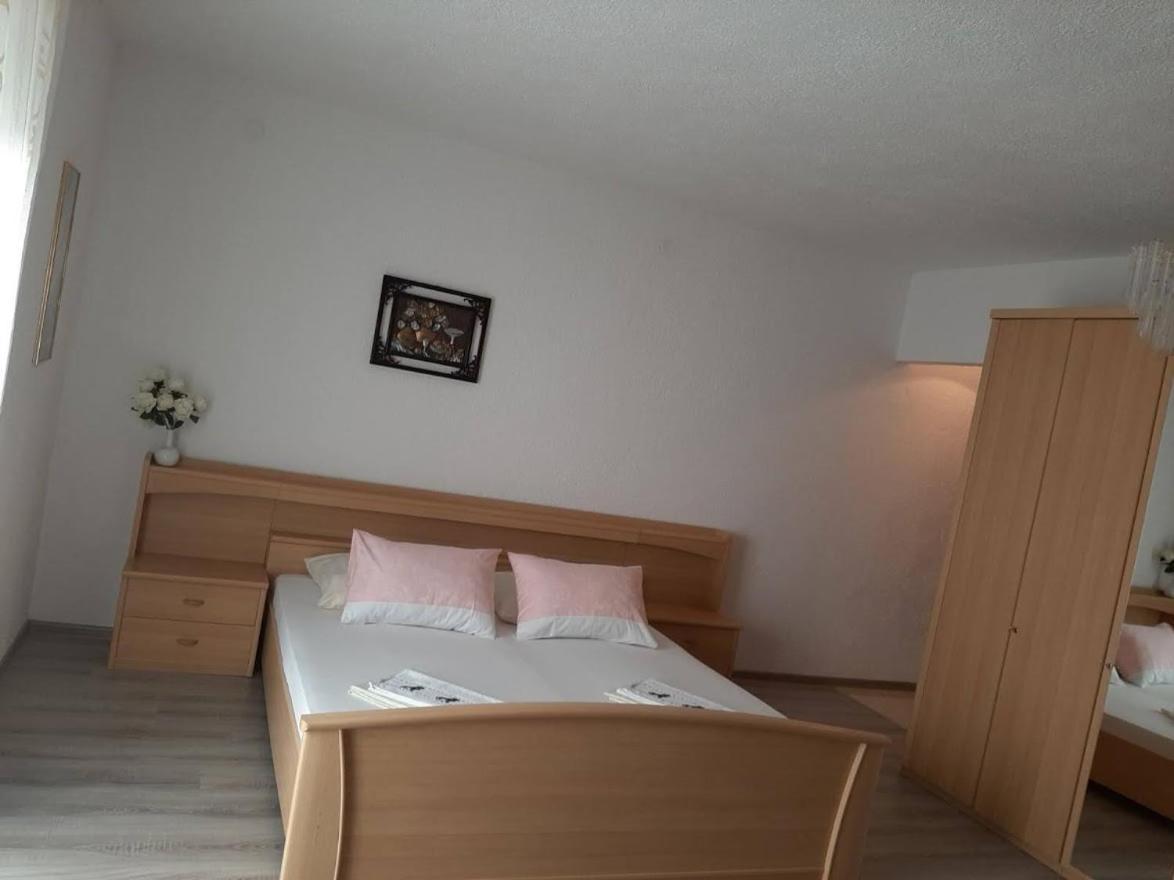 Mima B&B Vodice Esterno foto